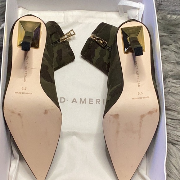 GOOD AMERICAN NEOPRENE KICKSTAND BOOTIE CAMO NWOB - Picture 12 of 13